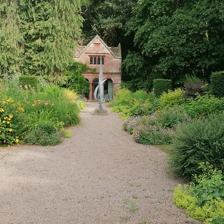 Quirky, Romantic Cottage With Garden In Wye Valley Ross-on-Wye Exterior photo