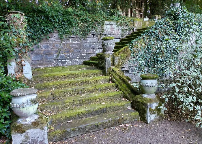 Quirky, Romantic Cottage With Garden In Wye Valley