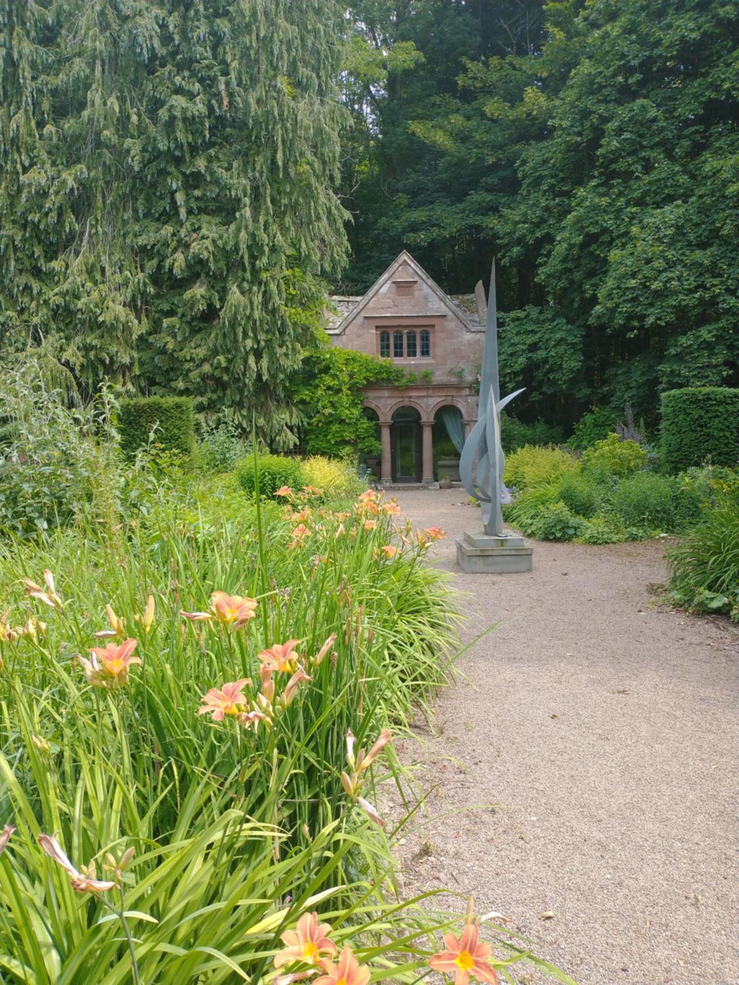 Quirky, Romantic With Garden In Wye Valley *